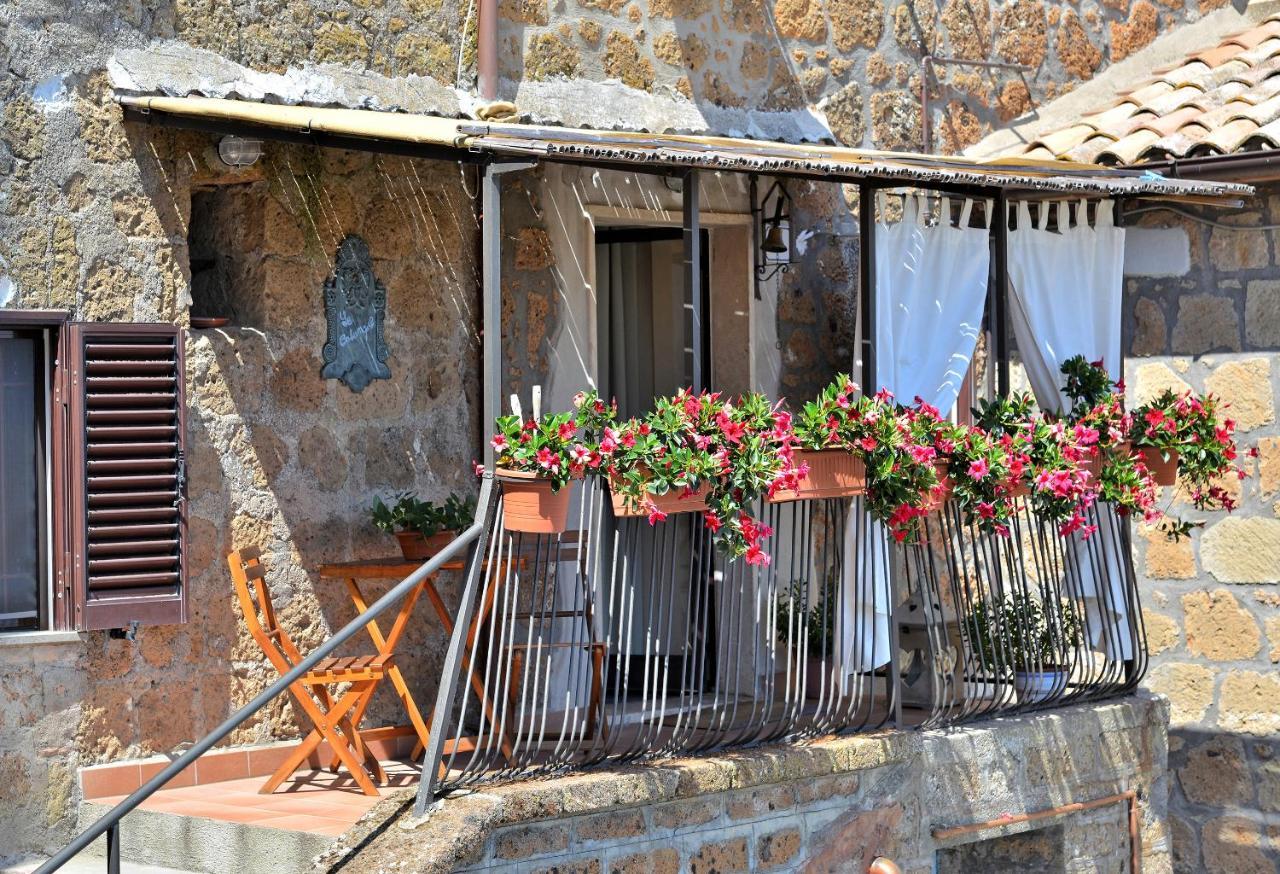 Lubriano Le Calanque La Terrazza Su Civita المظهر الخارجي الصورة