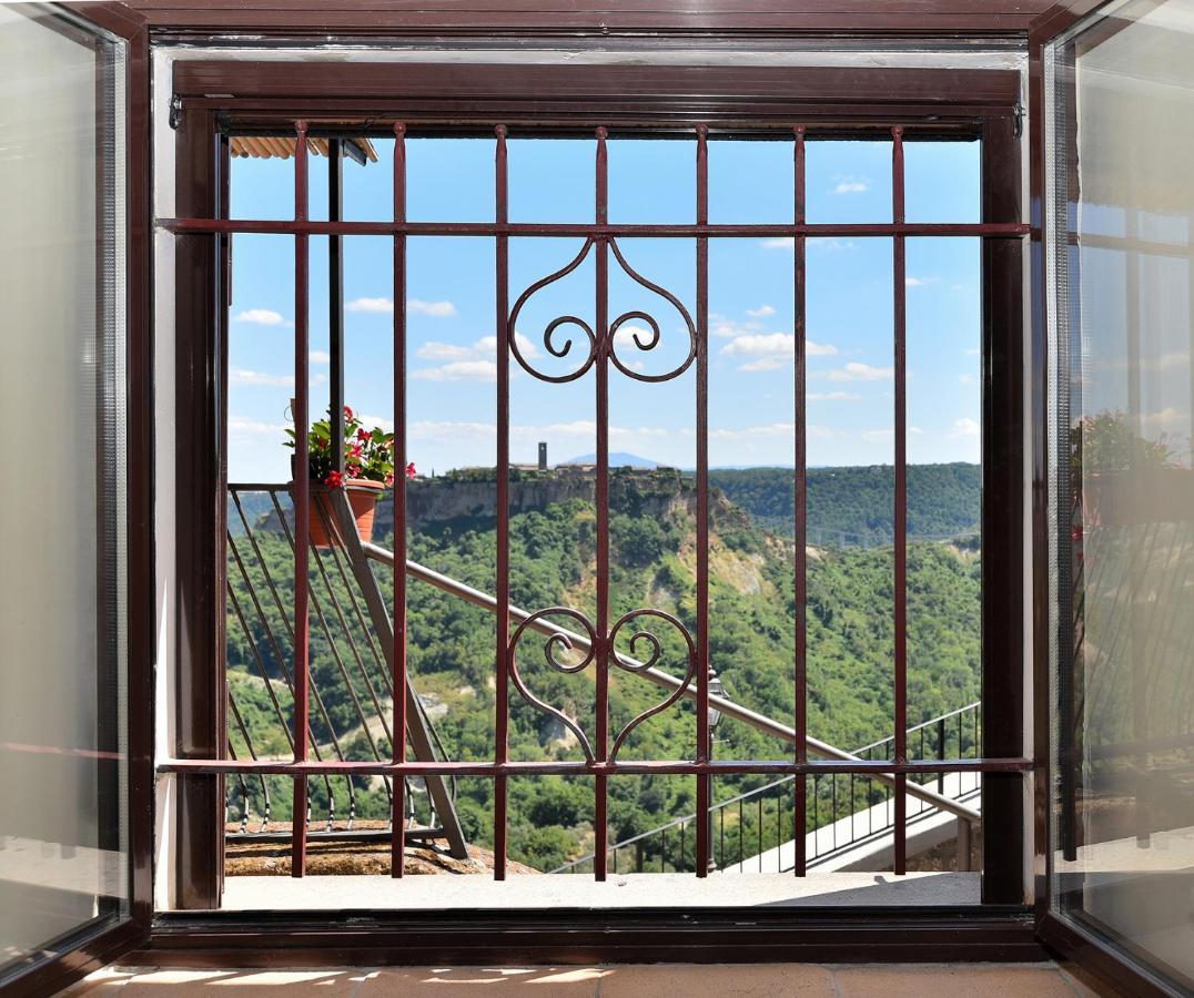 Lubriano Le Calanque La Terrazza Su Civita المظهر الخارجي الصورة