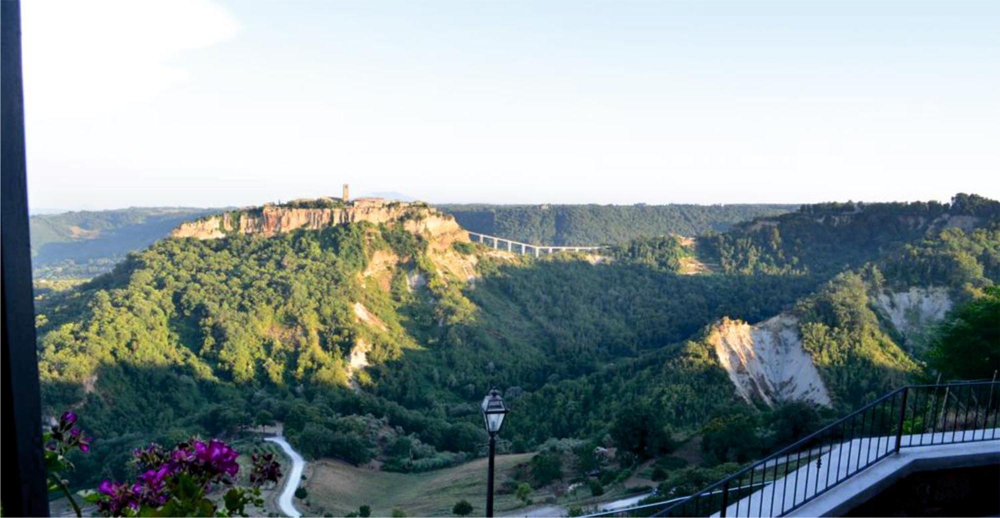 Lubriano Le Calanque La Terrazza Su Civita المظهر الخارجي الصورة